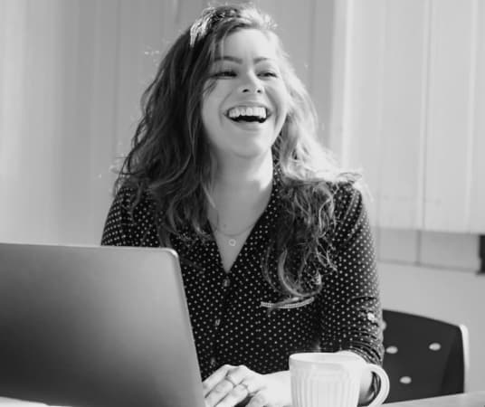 Teknik Ekibimiz Kırmızı Mavi Teknik Ekibimiz